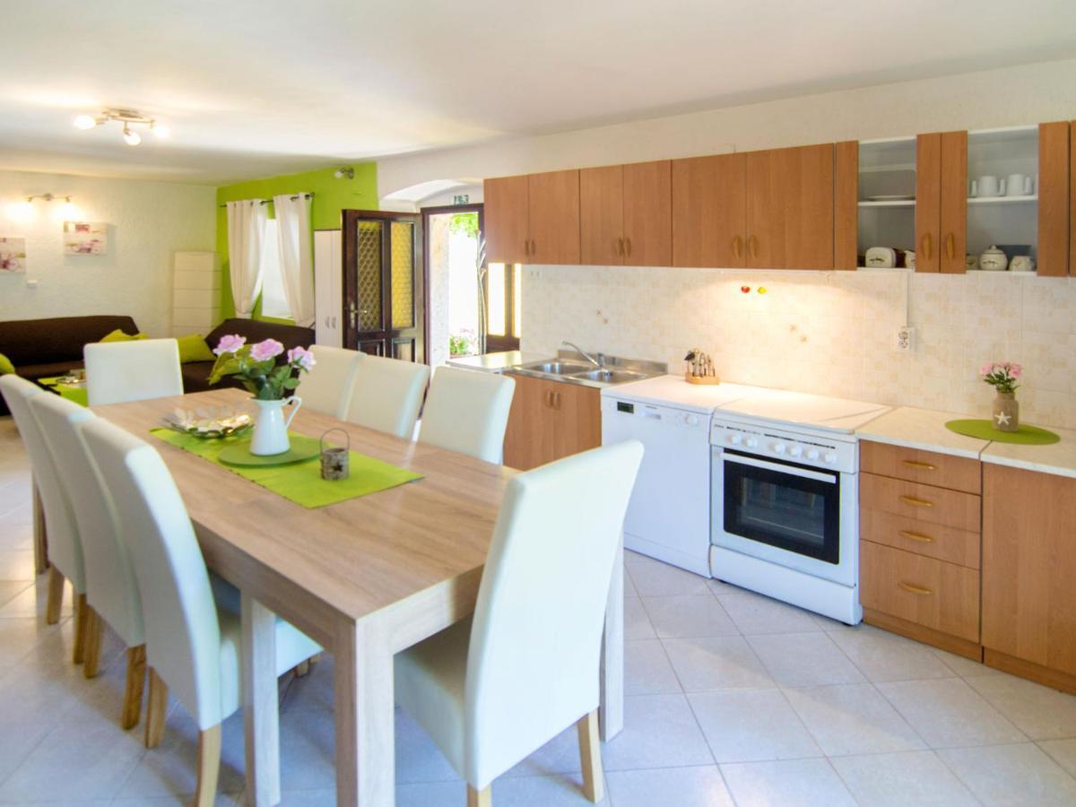 Holiday Home Sara - Prc136 By Interhome Poreč Eksteriør billede